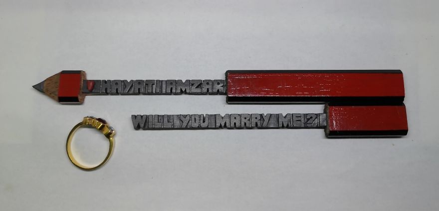 Unique Way To Propose Using A Pencil Sculpture Artwork Unique Way To Propose Using A Pencil Sculpture Artwork