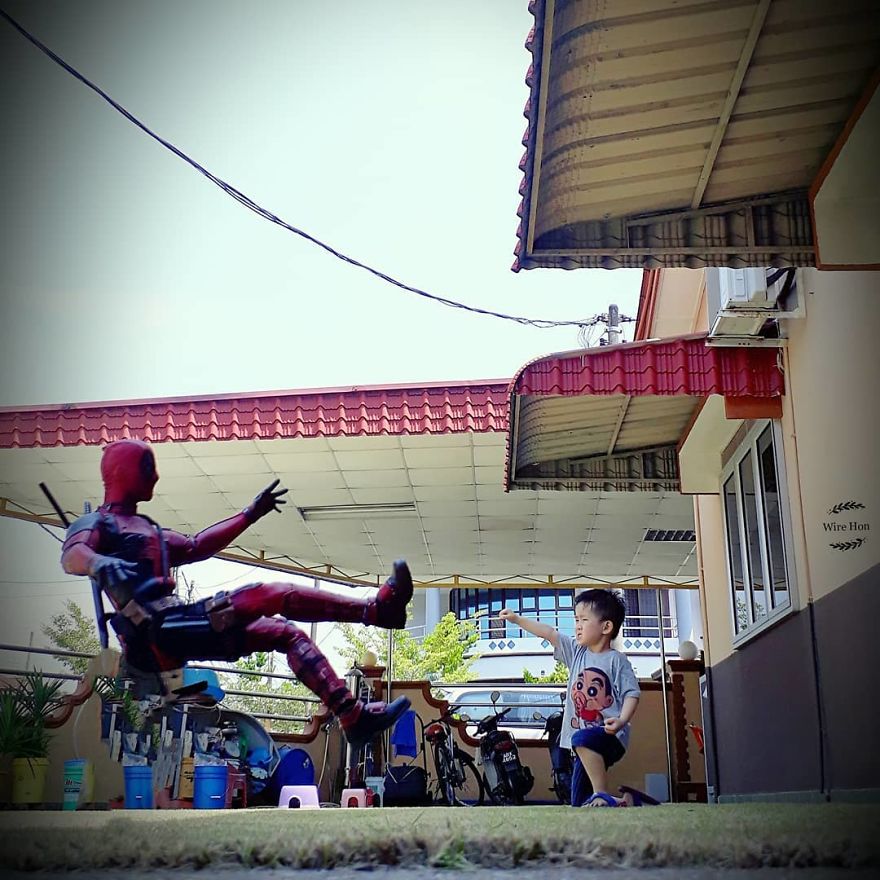 With Just One Smartphone, Man Makes Incredible Pictures Of Him With Toy Superheroes Using Perspective