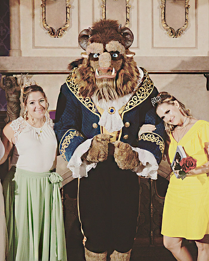 Disney World Offers To Turn Grown Women Into Princesses And Not Everyone Thinks It's A Good Idea