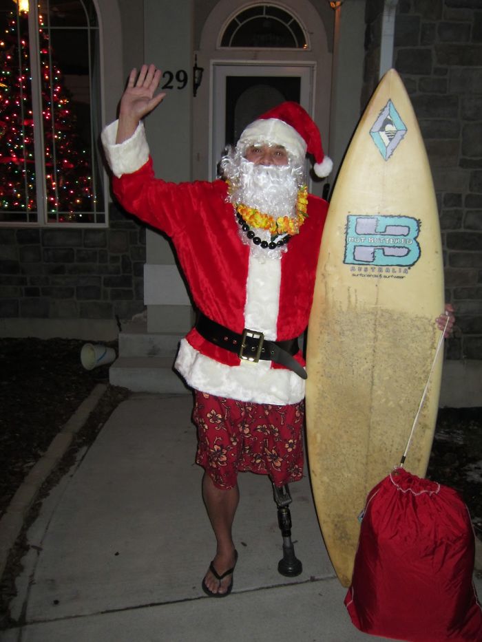 Hawaiian Santa