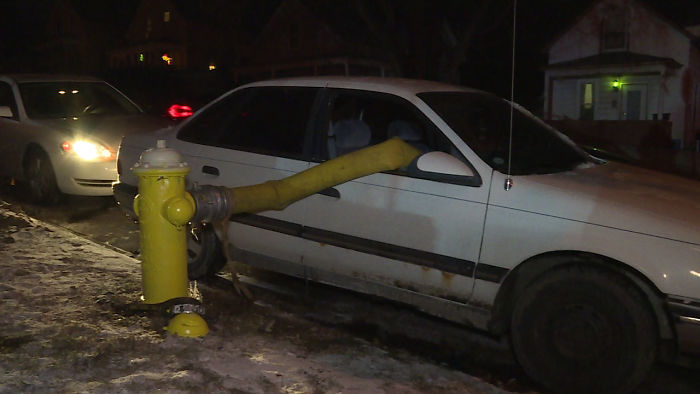 9 Times People Parked Next To Fire Hydrants And Regretted It Later