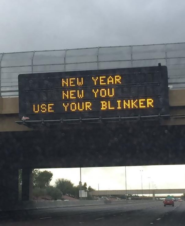 Highway Signs In Arizona Are Back At It Again By Throwing Shade