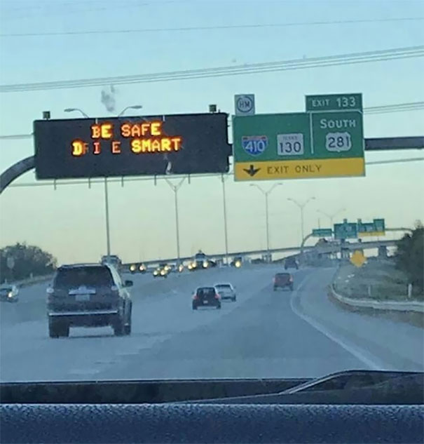 This Is What My Friend Saw When She Was Driving Home For The Holidays