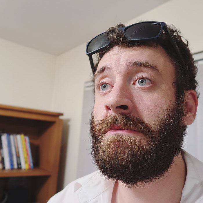 People Are Laughing At The Way This Guy Trolled Jennifer Lopez's New Look (10 Pics) People Are Laughing At The Way This Guy Trolled Jennifer Lopez's New Look (10 Pics)