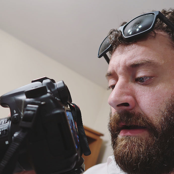 People Are Laughing At The Way This Guy Trolled Jennifer Lopez's New Look (10 Pics) People Are Laughing At The Way This Guy Trolled Jennifer Lopez's New Look (10 Pics)