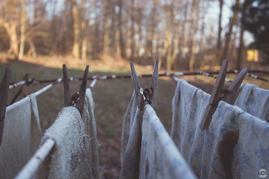 Do Not Forget Me: Capturing The Past Of Abandoned Places