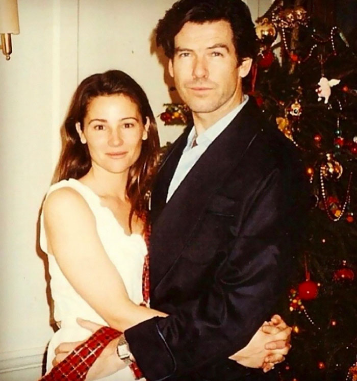 Pierce Brosnan And His Wife Celebrate 25th Anniversary, And Their Pics Throughout The Years Are Relationship Goals Pierce Brosnan And His Wife Celebrate 25th Anniversary, And Their Pics Throughout The Years Are Relationship Goals