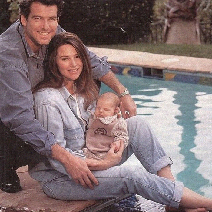 Pierce Brosnan And His Wife Celebrate 25th Anniversary, And Their Pics Throughout The Years Are Relationship Goals Pierce Brosnan And His Wife Celebrate 25th Anniversary, And Their Pics Throughout The Years Are Relationship Goals
