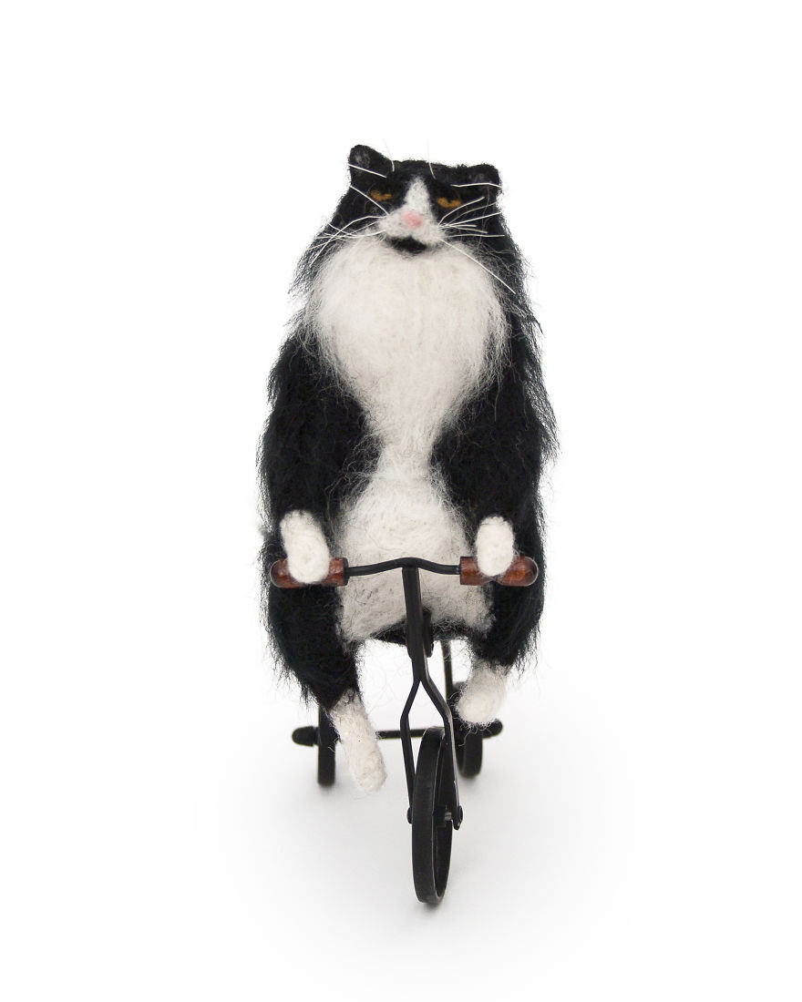 Needle Felted Tuxedo Cat