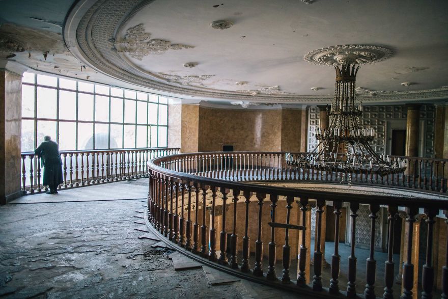 I've Captured the Beauty of Deserted Sanatorium from Soviet Era