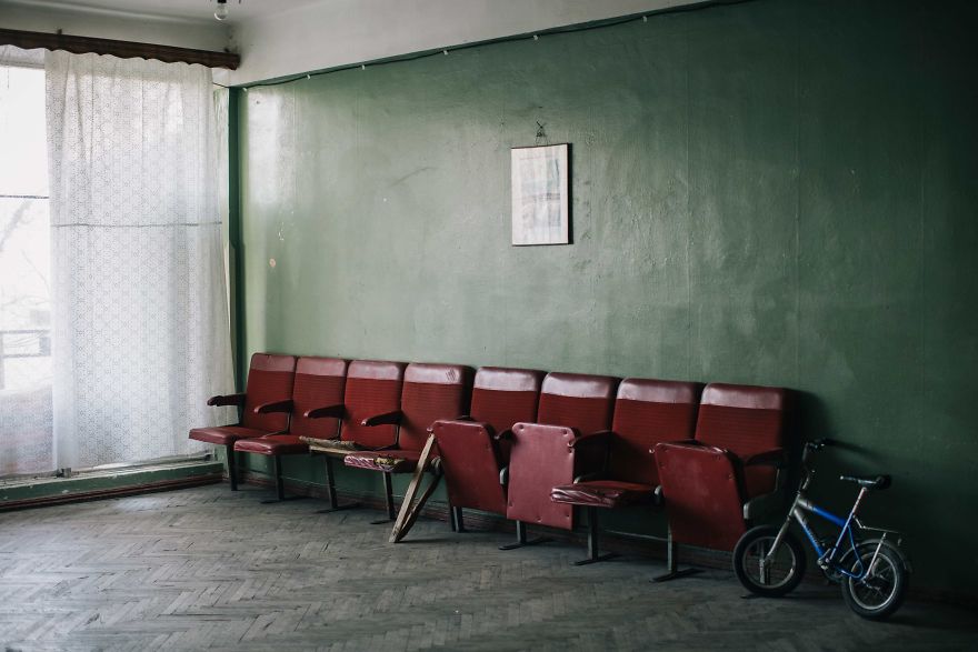 I've Captured the Beauty of Deserted Sanatorium from Soviet Era I've Captured the Beauty of Deserted Sanatorium from Soviet Era