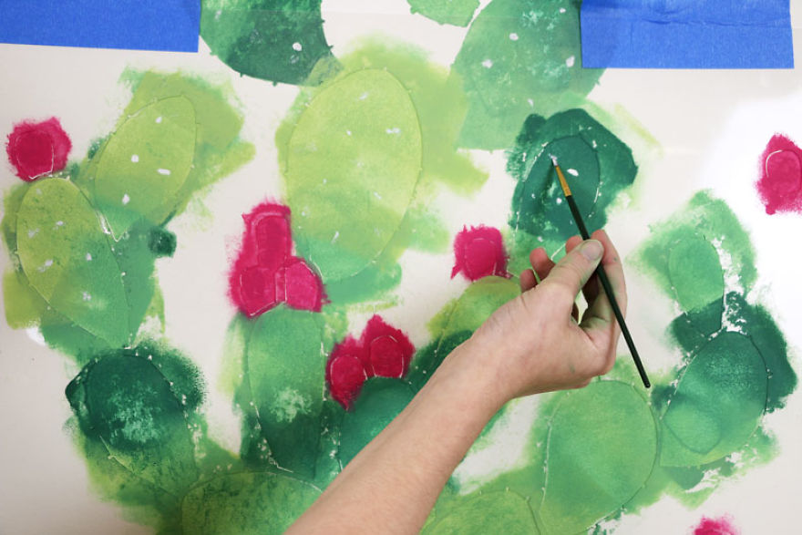 We Turned A Boring Wall Into An Instagrammable Cactus Paradise Using A Stencil We Turned A Boring Wall Into An Instagrammable Cactus Paradise Using A Stencil