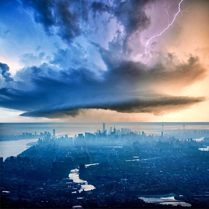 Surreal-Digital-Art-Photography-Photo-Manipulation-Robert-Jahns