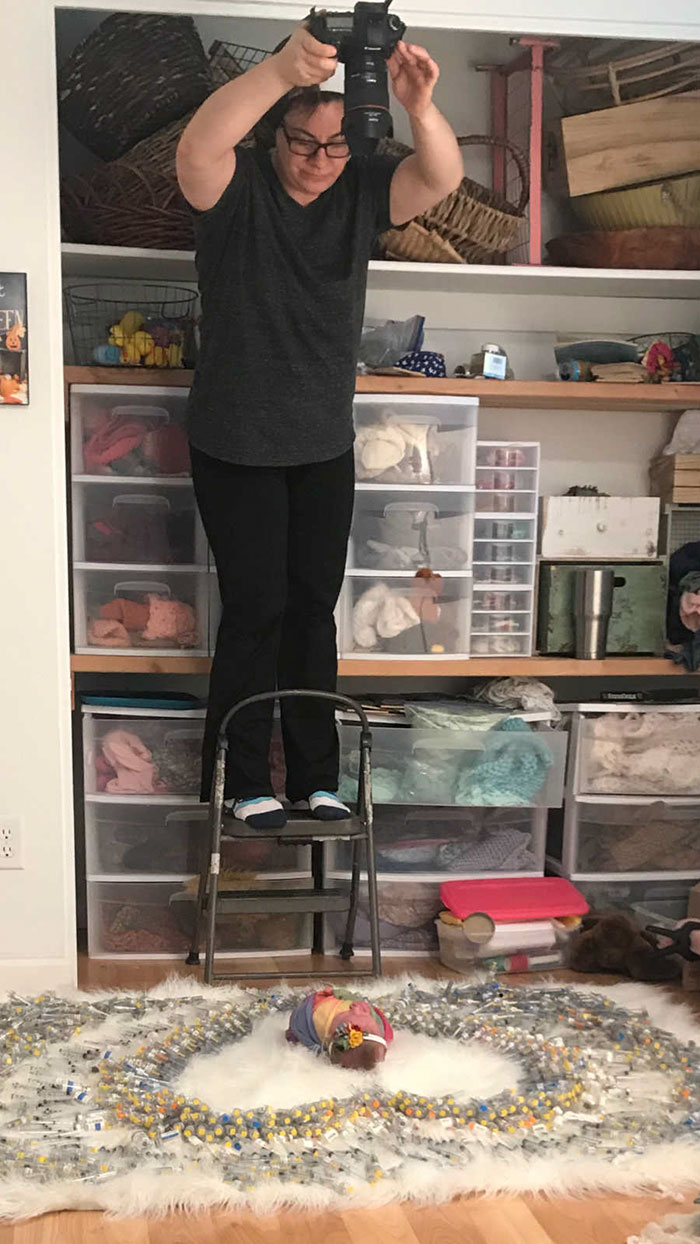 syringe-photoshoot-rainbow-baby-oneil-packer-family-photography-8