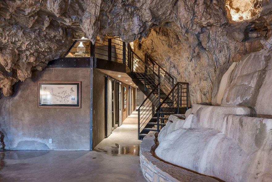Someone Is Selling An Unbelievable Home Hidden Inside A Cave, And The Interior Is Even Better Than The Exterior Someone Is Selling An Unbelievable Home Hidden Inside A Cave, And The Interior Is Even Better Than The Exterior