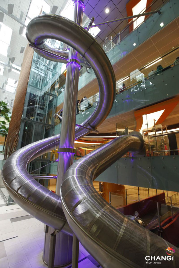 Waiting For A Plane In The World's Best Airport Is Like Visiting Disneyland Waiting For A Plane In The World's Best Airport Is Like Visiting Disneyland