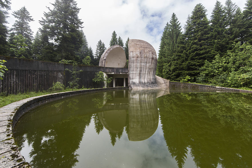 I Traveled 10000km Through The Balkans Looking For Futuristic Communist Monuments