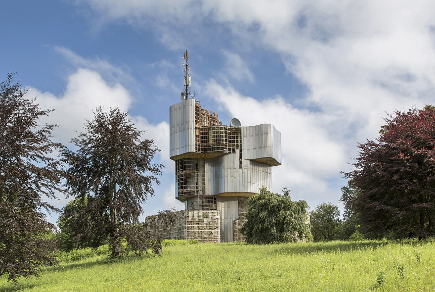 I Traveled 10000km Through The Balkans Looking For Futuristic Communist Monuments