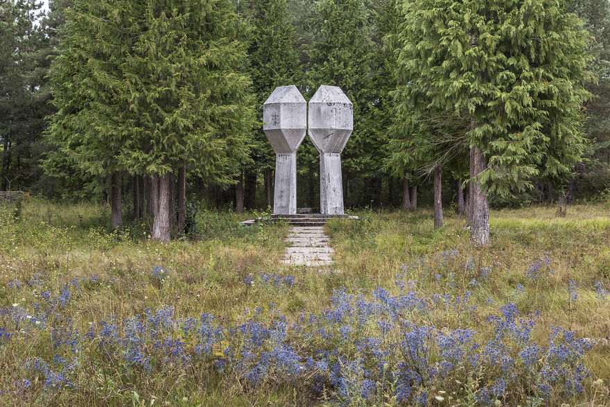 I Traveled 10000km Through The Balkans Looking For Futuristic Communist Monuments