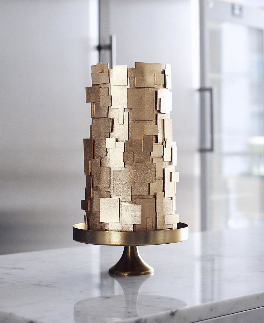 Russian Confectioners Make Elegant Cakes That Look More Like They Came Out Of A Fairy Tale