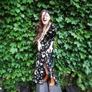 elisabeth_antoinette87 avatar