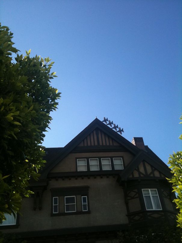 The Way Blue Angels Align With Roof Top