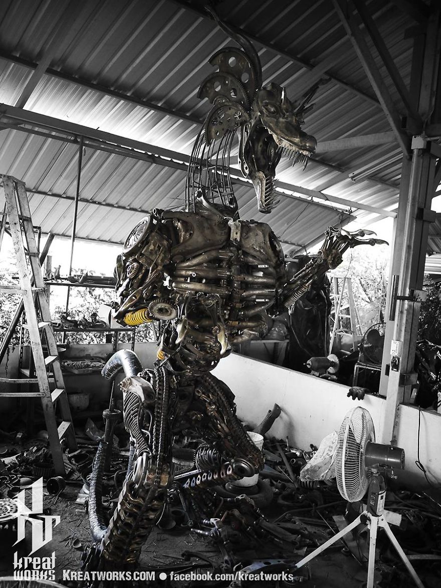 Artist Uses Recycled Metal To Make His Sculptures And The Result Is Incredible
