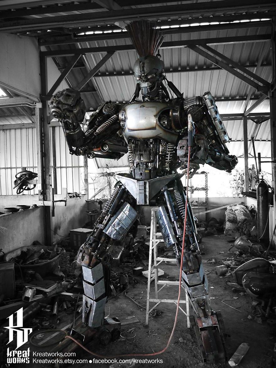 Artist Uses Recycled Metal To Make His Sculptures And The Result Is Incredible