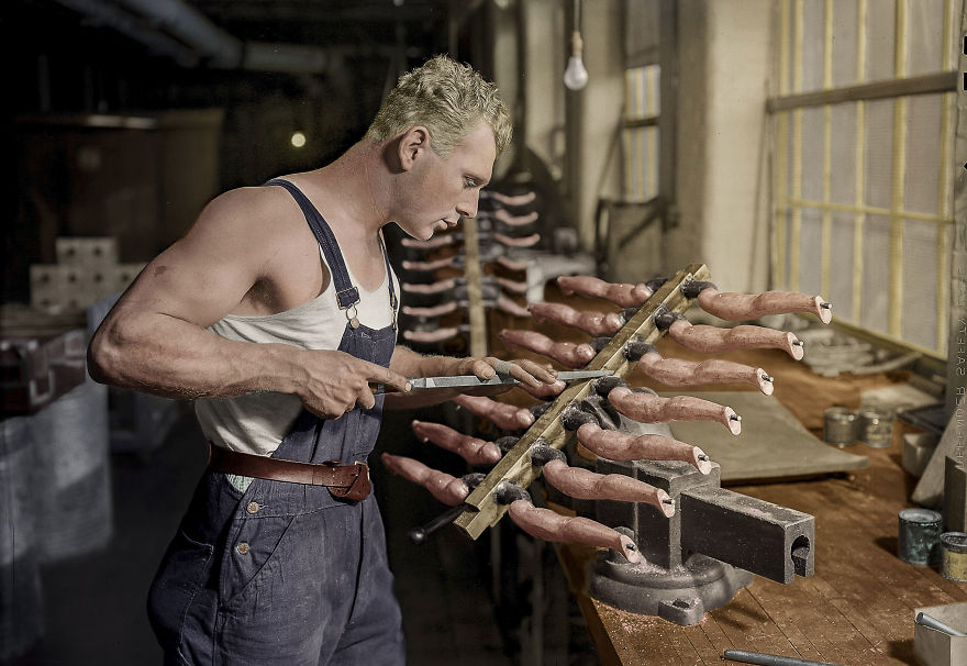 Puppet Designer, 1936