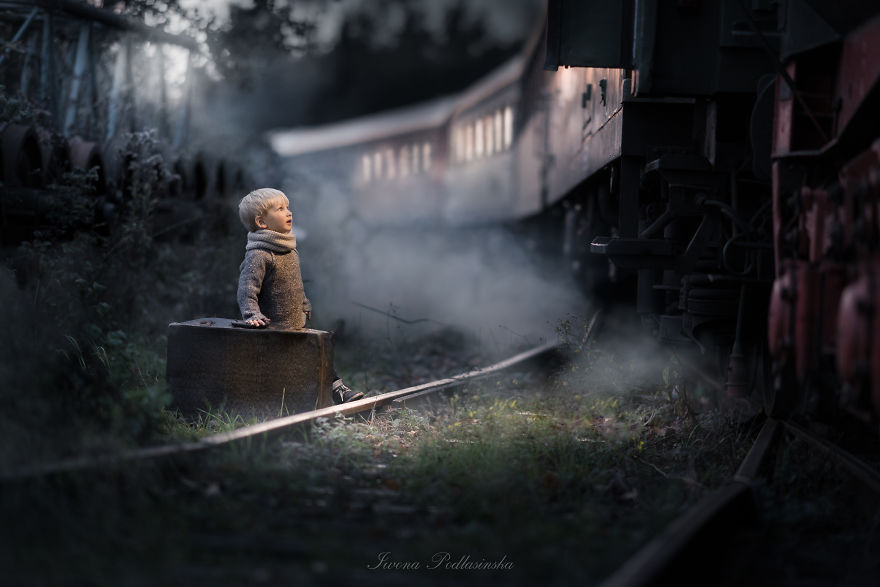 Stadthagen, Germany - Kids In Front Of A "Santa Claus Train" (Train Runs With A Steam Engine In The Holiday Season To Take People To The Christmas Markets)