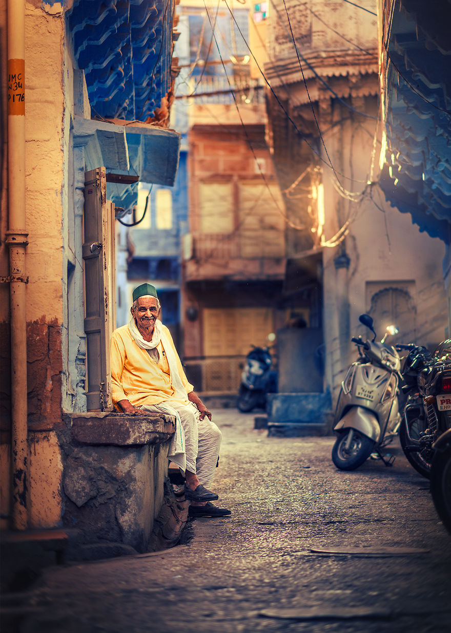 I Explore And Capture The Quiet Side Of City Life In The Narrow Streets Of South Asia