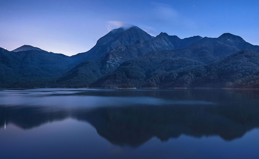 Hong Kong Land And Sea #12, 2017