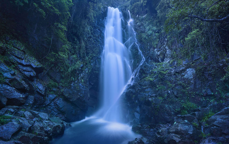 Hong Kong Land And Sea #7, 2017