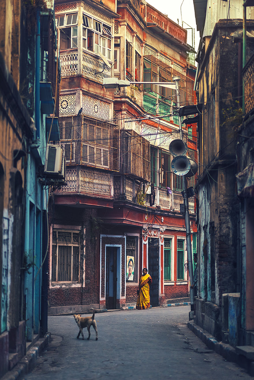 I Explore And Capture The Quiet Side Of City Life In The Narrow Streets Of South Asia
