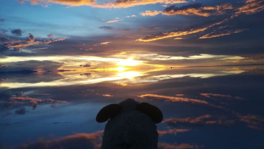 The Most Stunning Sunset Ever In Salar De Uyuni, Bolivia