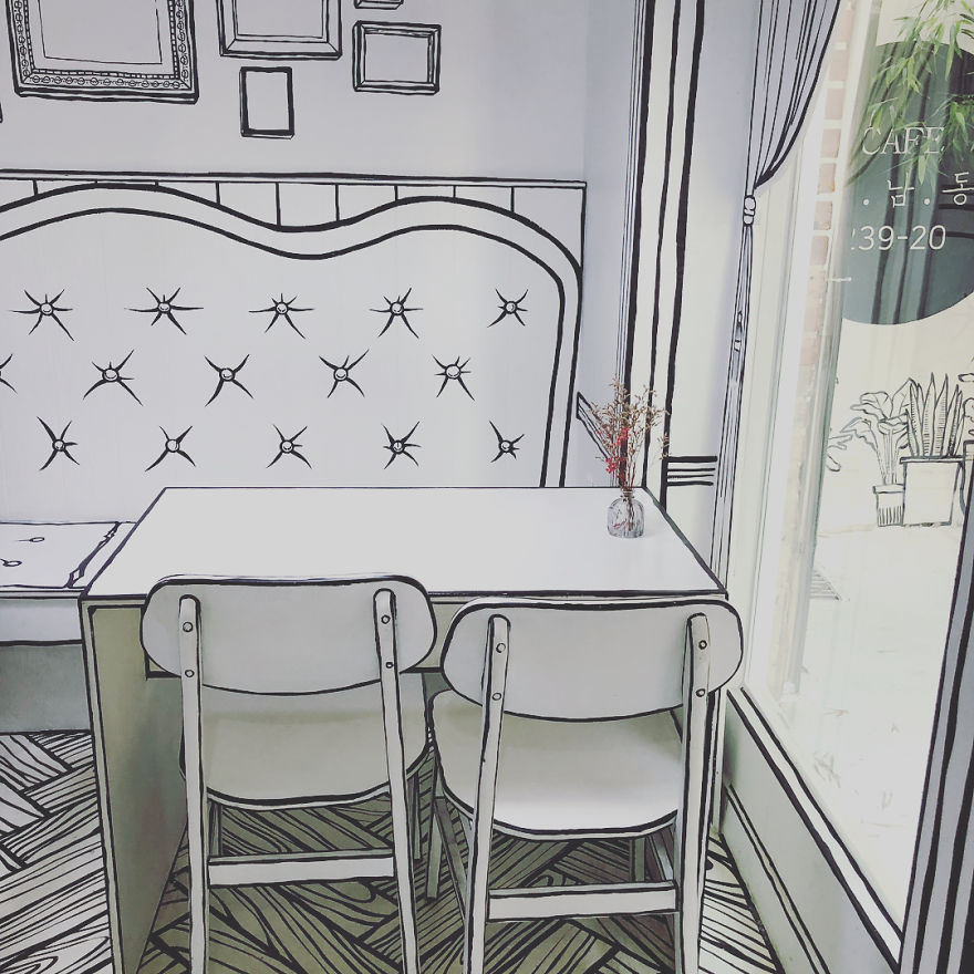 In Seoul, This Unusual Cafe Makes Its Customers Feel In A Comic Book