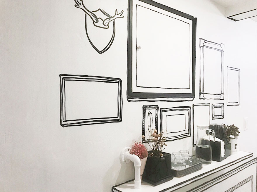 In Seoul, This Unusual Cafe Makes Its Customers Feel In A Comic Book