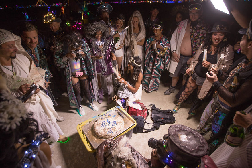 We Had A Wedding At Burning Man 2018, And It Was Magical We Had A Wedding At Burning Man 2018, And It Was Magical