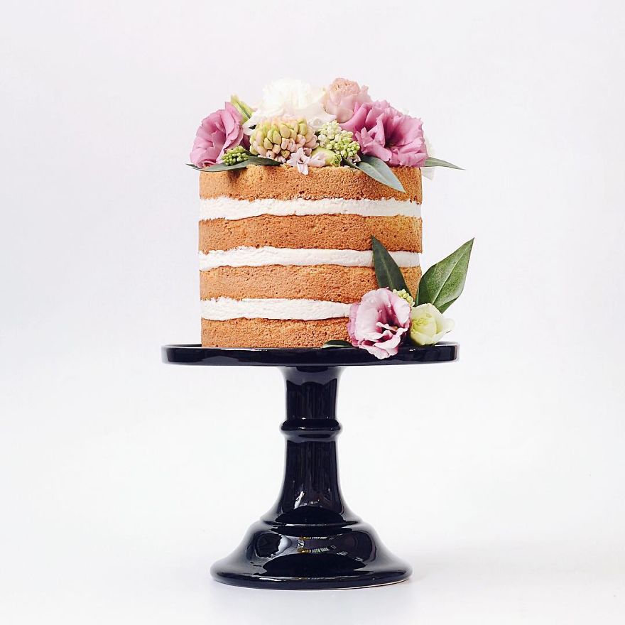 Russian Confectioners Make Elegant Cakes That Look More Like They Came Out Of A Fairy Tale