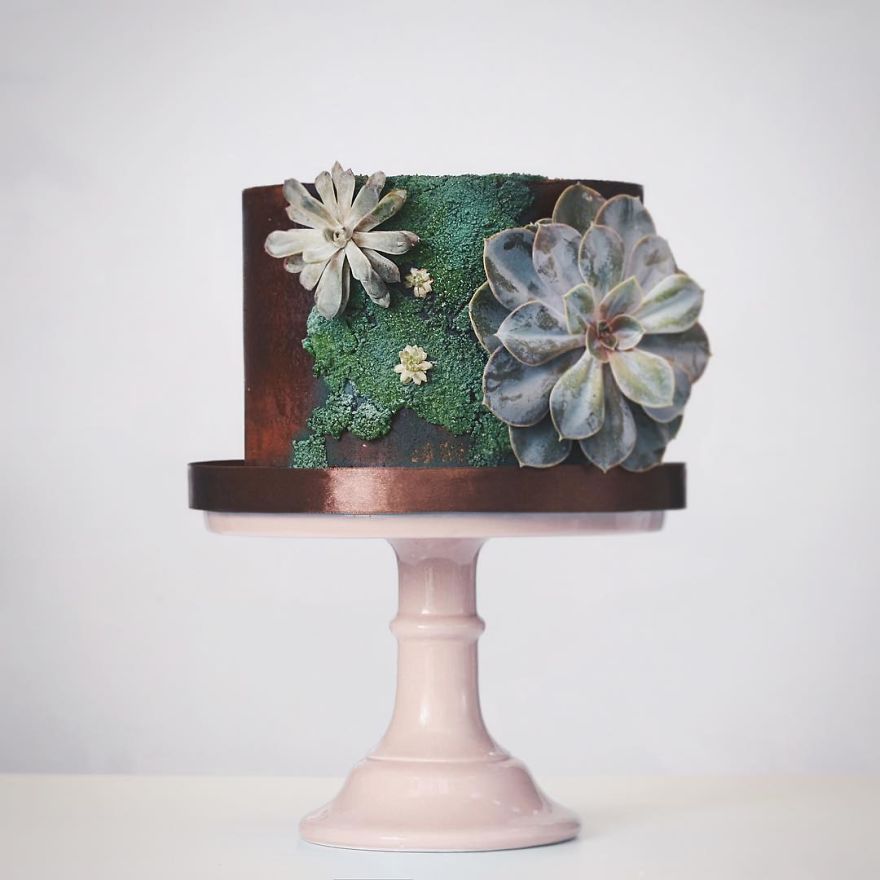 Russian Confectioners Make Elegant Cakes That Look More Like They Came Out Of A Fairy Tale