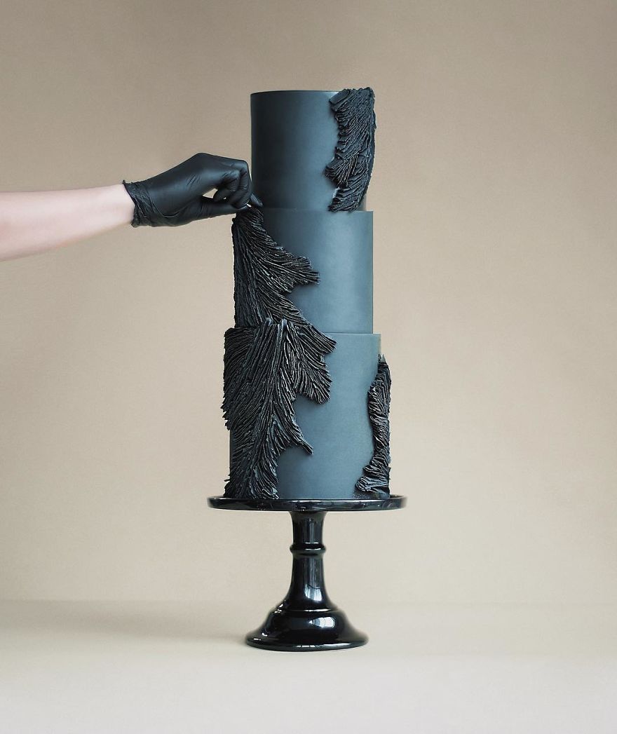 Russian Confectioners Make Elegant Cakes That Look More Like They Came Out Of A Fairy Tale