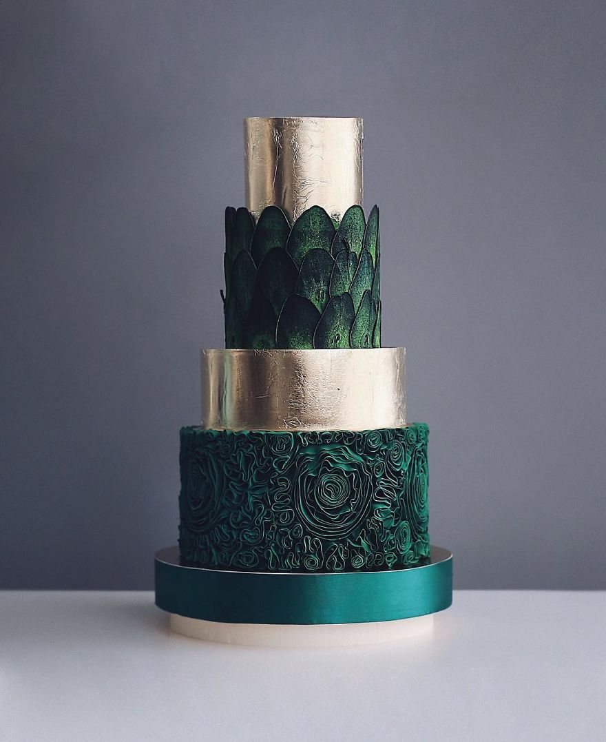Russian Confectioners Make Elegant Cakes That Look More Like They Came Out Of A Fairy Tale