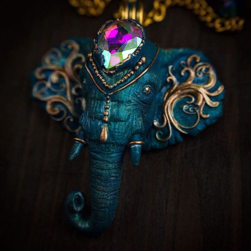 The Mysterious And Surrealistic Jewels Of This Designer Will Lead You To Wonder What Is Behind Each One