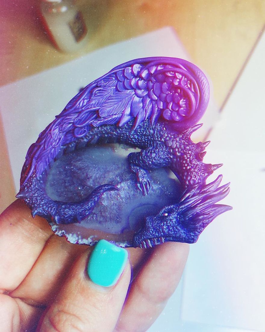 The Mysterious And Surrealistic Jewels Of This Designer Will Lead You To Wonder What Is Behind Each One