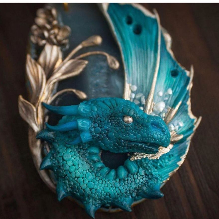 The Mysterious And Surrealistic Jewels Of This Designer Will Lead You To Wonder What Is Behind Each One