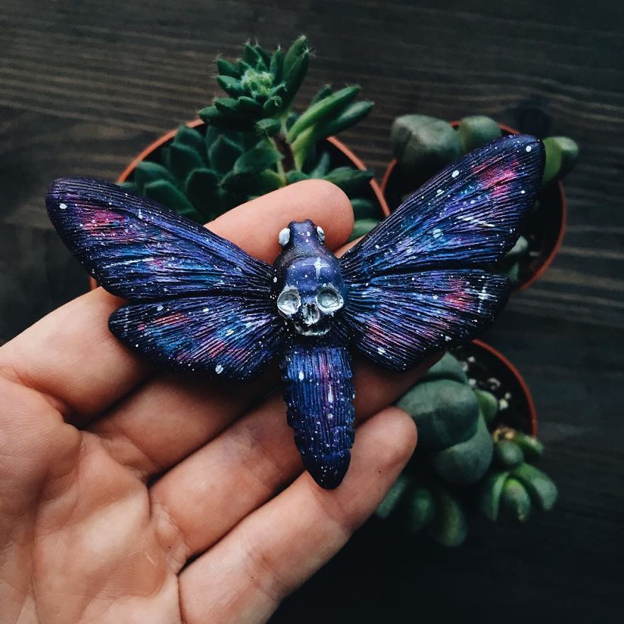 The Mysterious And Surrealistic Jewels Of This Designer Will Lead You To Wonder What Is Behind Each One