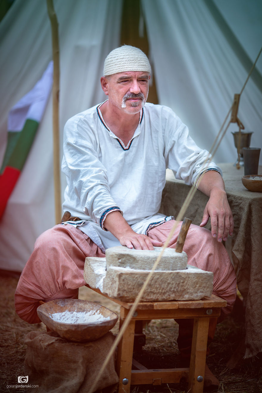 Time Machine In Serbia: Let's Meet The Knights Time Machine In Serbia: Let's Meet The Knights