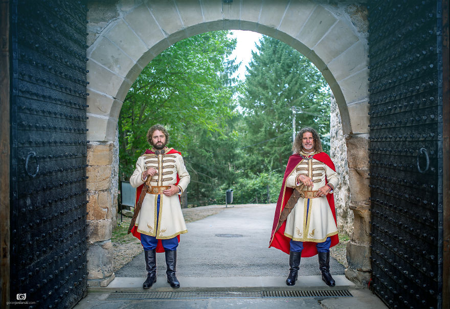 Time Machine In Serbia: Let's Meet The Knights Time Machine In Serbia: Let's Meet The Knights