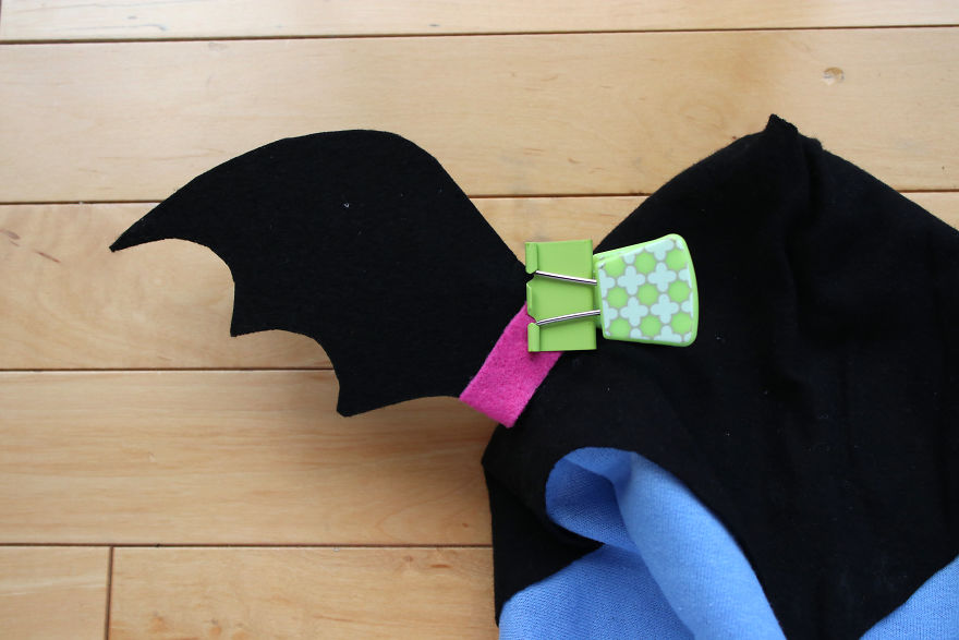 No-Sew Vampirina Hoodie