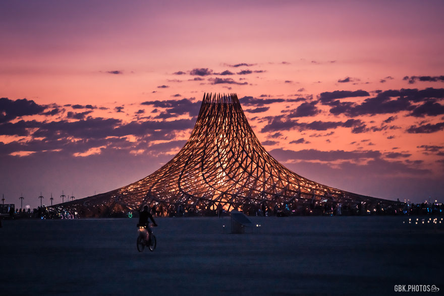 Galaxia By Arthur Mamou-Mani & Temple Crew